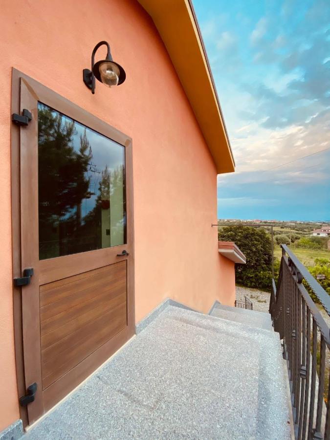 Agriturismo - B&B "La Funicolare" Francavilla Marittima Eksteriør billede