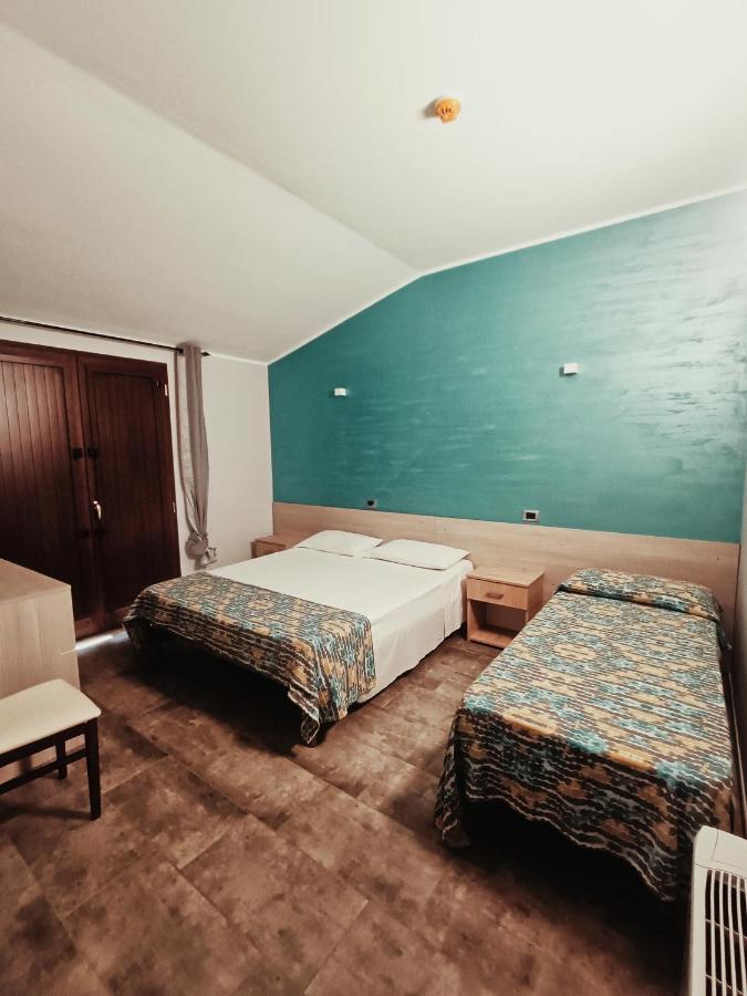 Agriturismo - B&B "La Funicolare" Francavilla Marittima Eksteriør billede