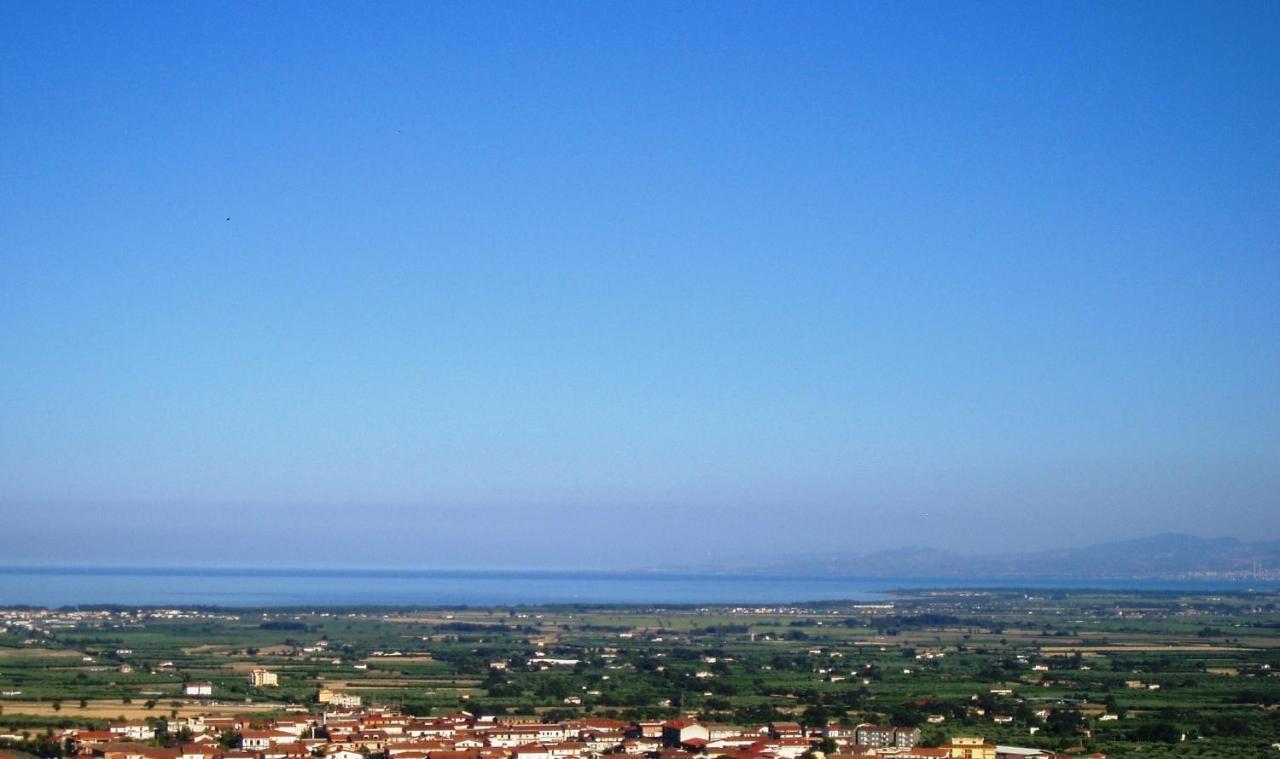 Agriturismo - B&B "La Funicolare" Francavilla Marittima Eksteriør billede